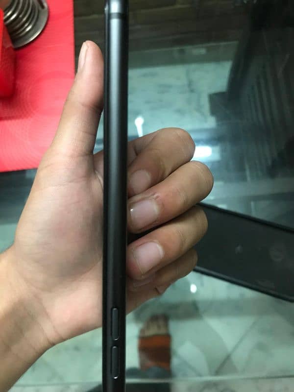 IPhone 8plus non pta 1