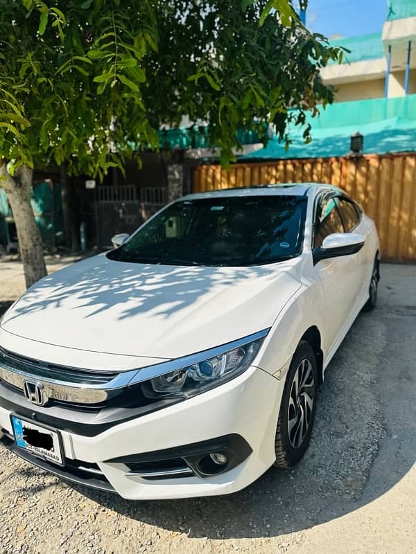 Honda Civic Oriel 2018 4