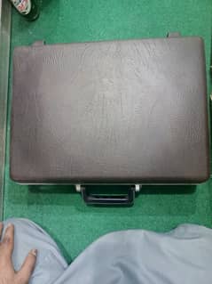 Samsonite briefcase slightly used