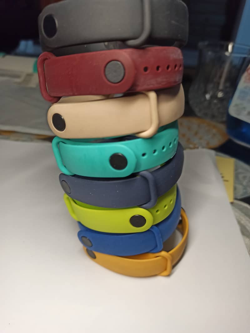 Mi Band 4 Straps n Charger 3