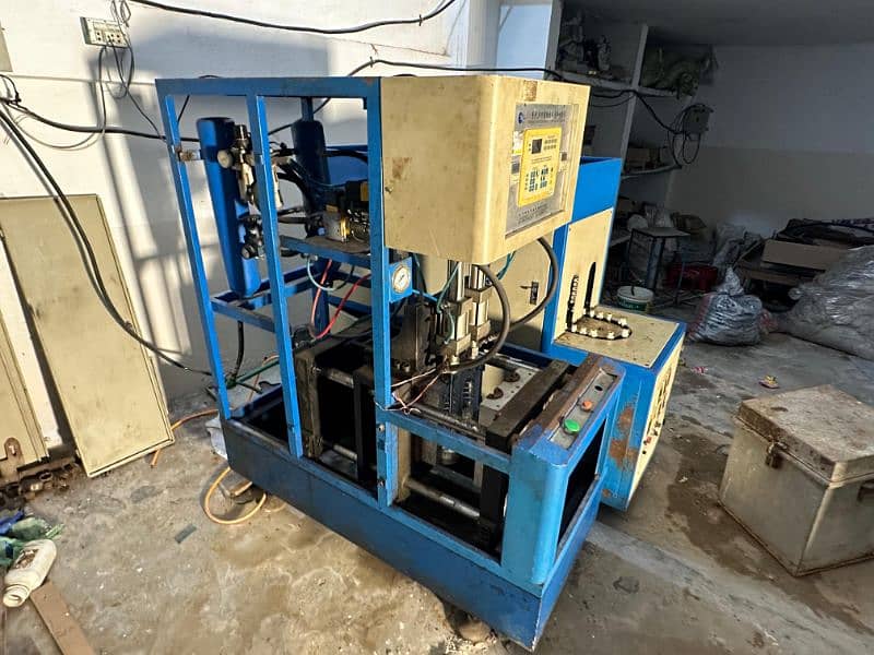 PET blowing machine for sale 1