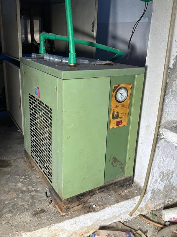 PET blowing machine for sale 5