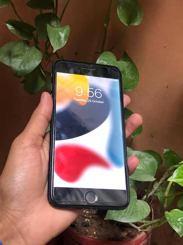 iphonre 7 plus 128 gb 3