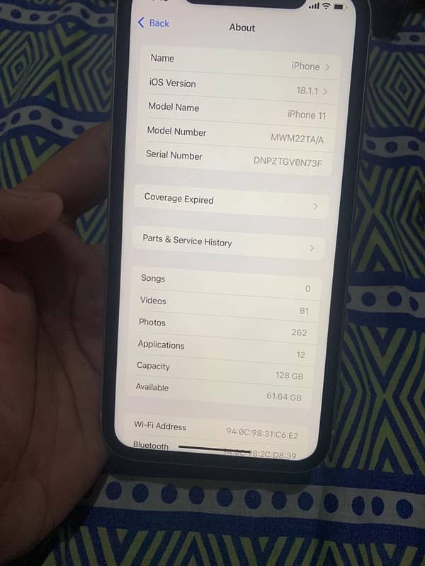 iphone 11 white colour pta 4