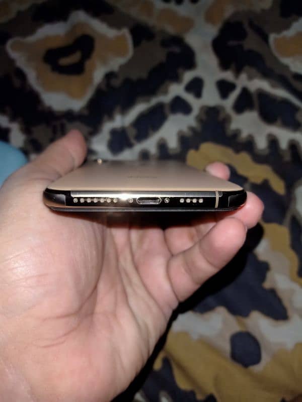 XS Max 256gb dual PTA approved with box 2