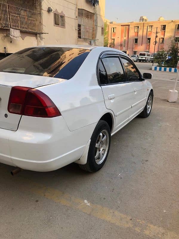 Honda Civic EXi 2001 8