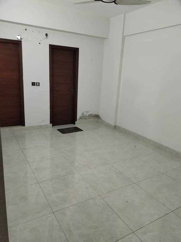 3 Bed Room Apartment Available for Rent In Overseas Block 16 4