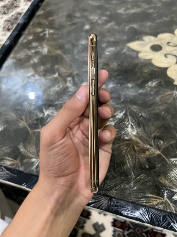 iPhone 11 Pro jv non 64 gb 1