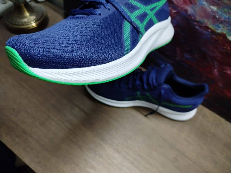 Asics sneakers-brand new 2