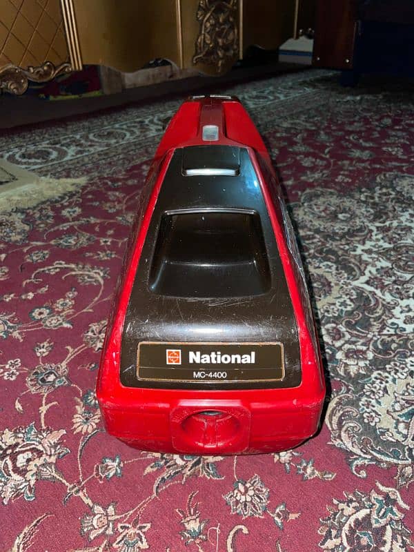 National Vaccum Cleaner 3