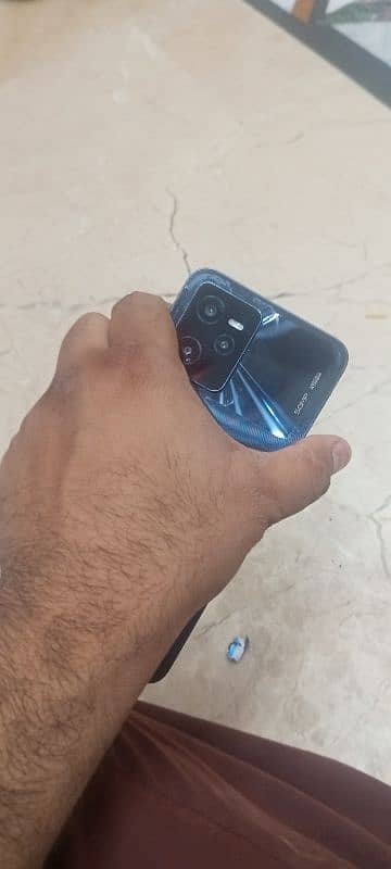 Narzo 50a Realme 4/128 set bilkul ok hai Dabba bhi hai 7