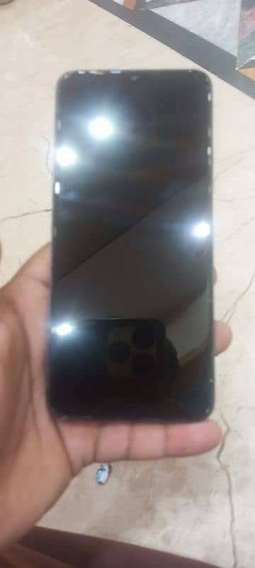 Narzo 50a Realme 4/128 set bilkul ok hai Dabba bhi hai 14