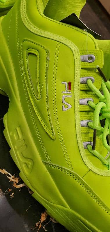 Fila disruptor 2 original brand new 10/10 neon color 1