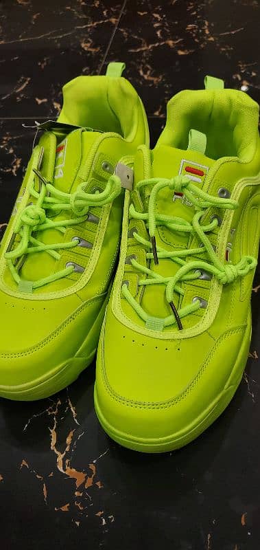 Fila disruptor 2 original brand new 10/10 neon color 3