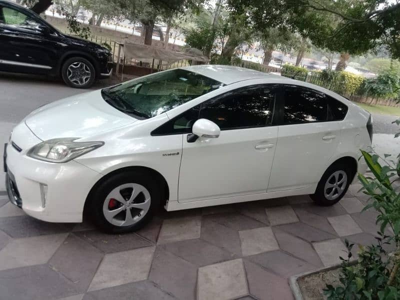 Toyota Prius 2013 8