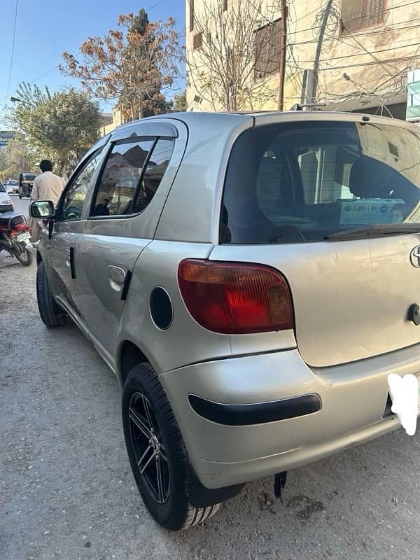 Toyota Vitz 2003 0