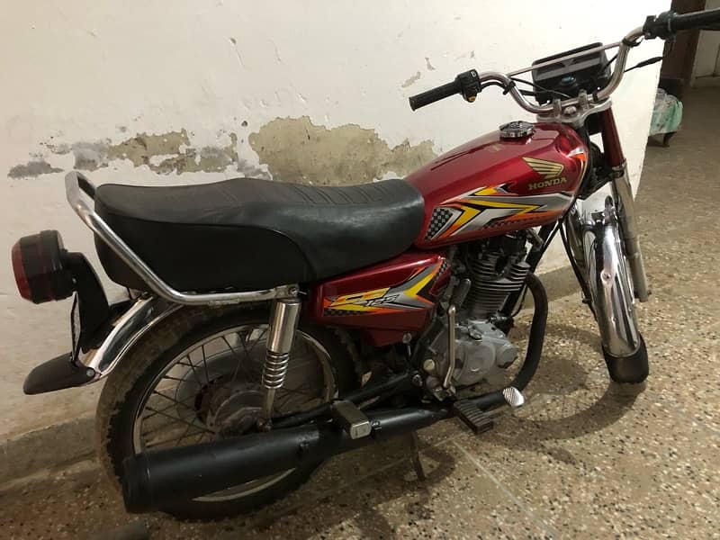 HONDA CG 125 2013 MODEL 1