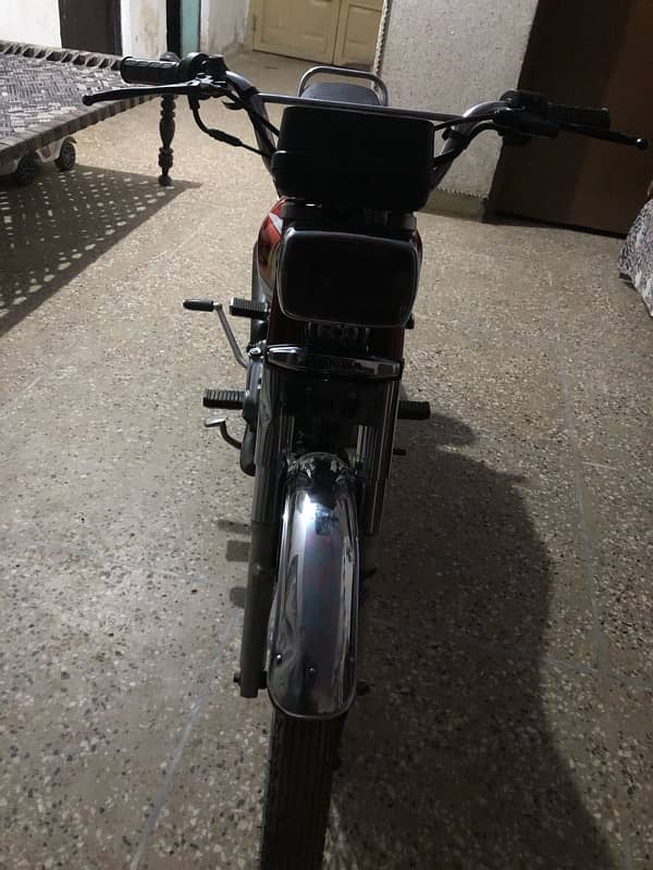 HONDA CG 125 2013 MODEL 5