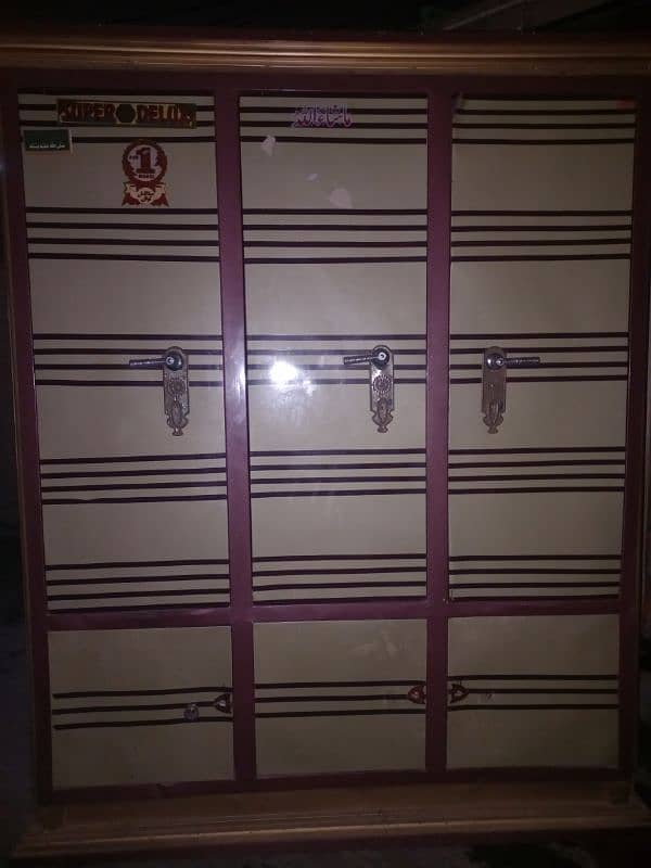 3 ply wardrobe for sale urgently 1