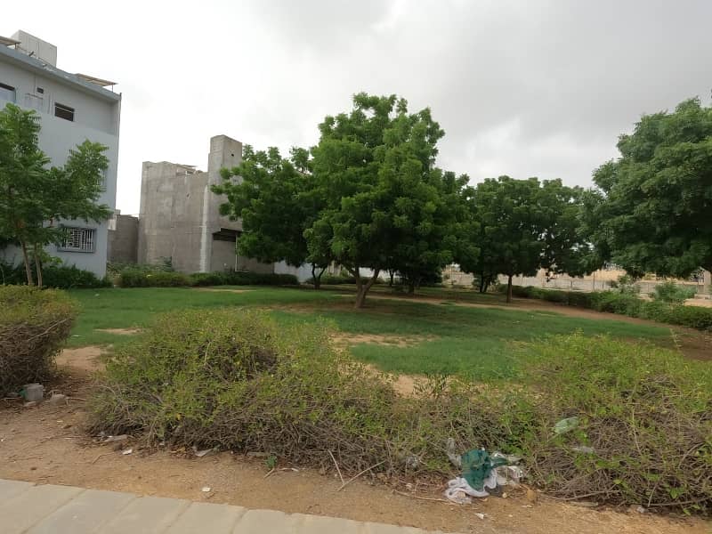 120 Sq Yd Plot For Sale At Gulshan E Raheem, Malir Near Shahrah E Faisal. 0