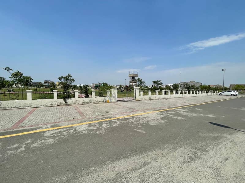 01 Kanal Possession Residential Plot Near To MacDonald's Z1-Block For Sale DHA Phase 7 1