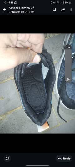 shoes size  10 very good condition and almost new