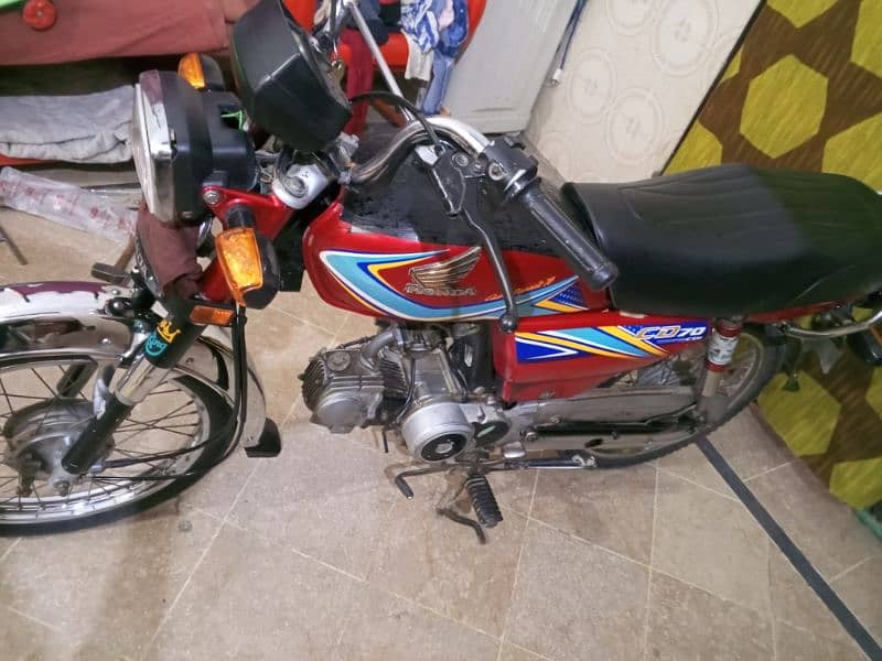 Honda 70 bike condition 10 by 10 model 19 1