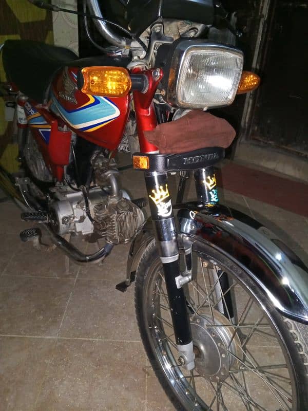 Honda 70 bike condition 10 by 10 model 19 6