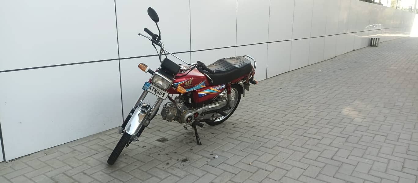 Honda CD 70 2019 6