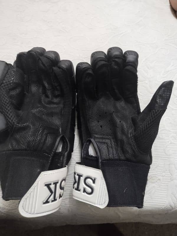 Hard Ball Left Handed Gloves 9