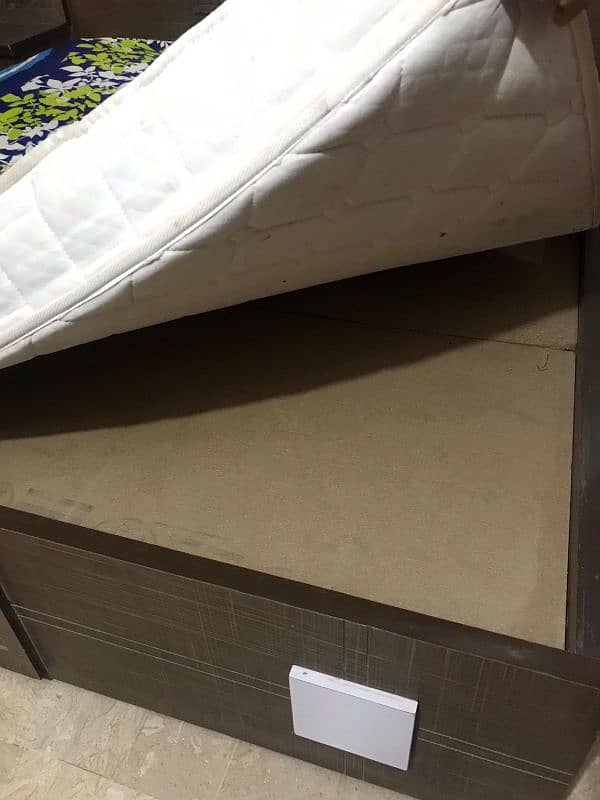 Complete bedset / furniture for sale 7