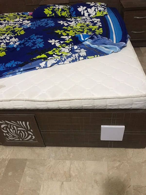 Complete bedset / furniture for sale 8