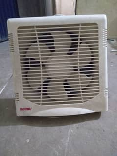 one exhaust AC room Wala fan 10/10 condition 2 month only used