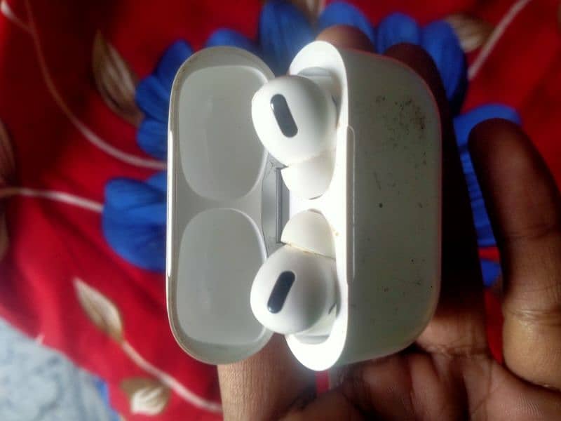 Apple AirPods Pro 8