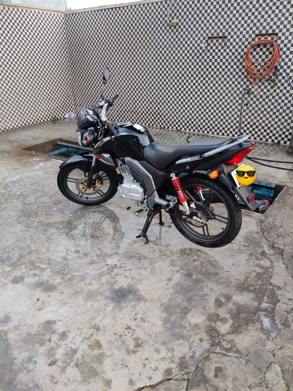 Suzuki Gsx 125 5