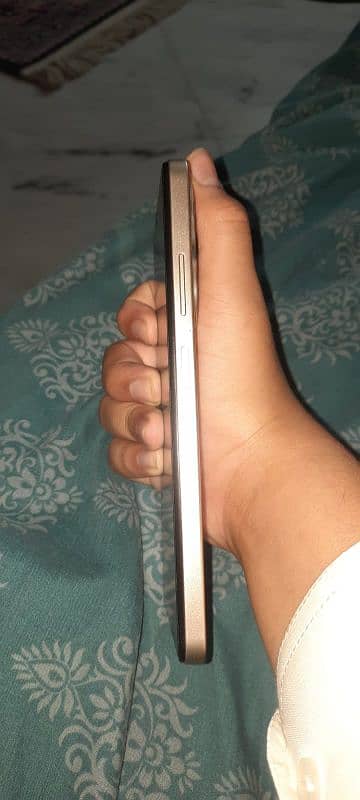 Infinix Smart 8 pro 128Gb 8gb ram 5