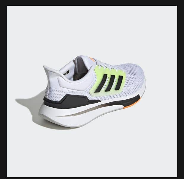 Adidas EQ21 RUN 4