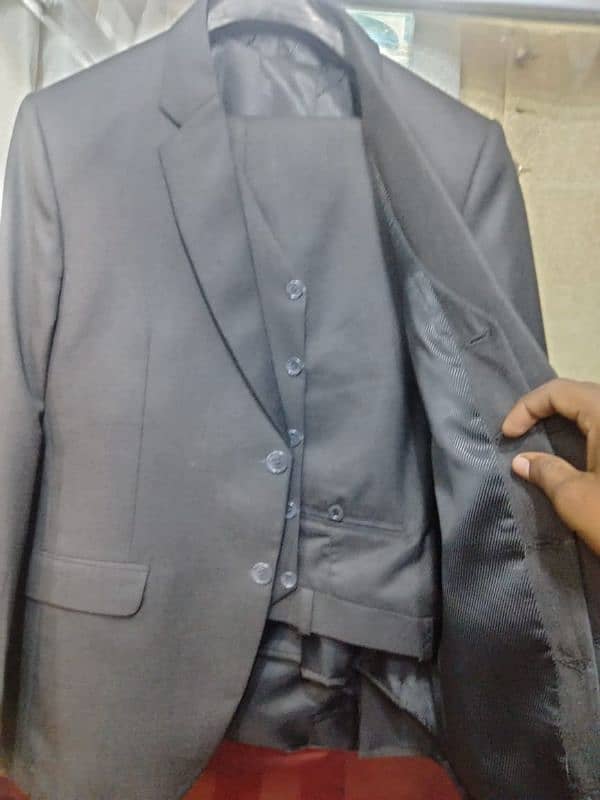 3pcs suit available for sale 2