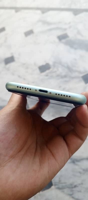 Iphone 11 nonpta 64Gb 4