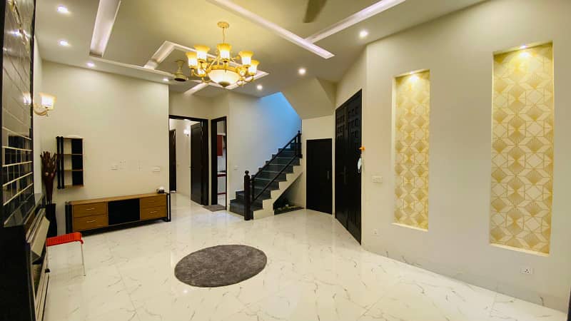 5 Marla Near Park House For Rent In DHA Lahore 5