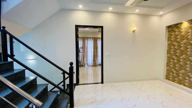 5 Marla Near Park House For Rent In DHA Lahore 21