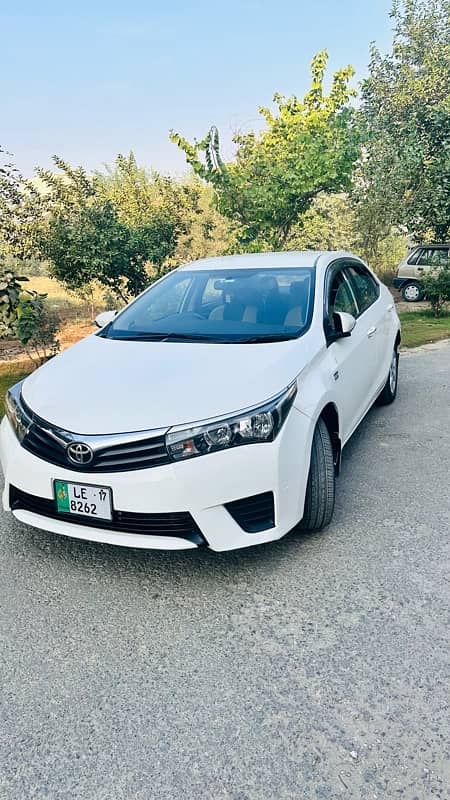 Toyota Corolla Altis 2017 3