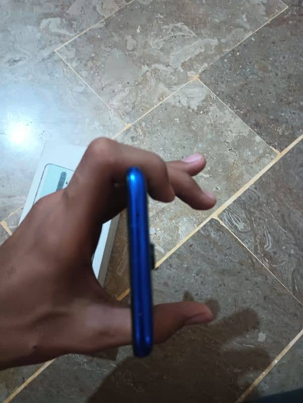 xiaomi redmi note 8 pro with box 2