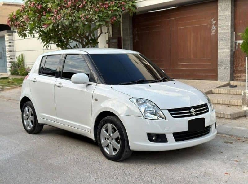 Suzuki Swift 2013 1.3 DLX Automatic 0