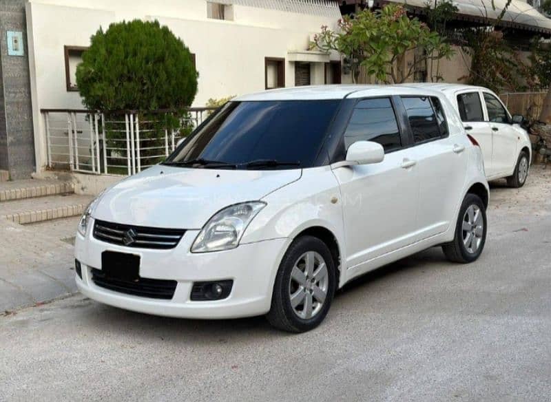 Suzuki Swift 2013 1.3 DLX Automatic 3