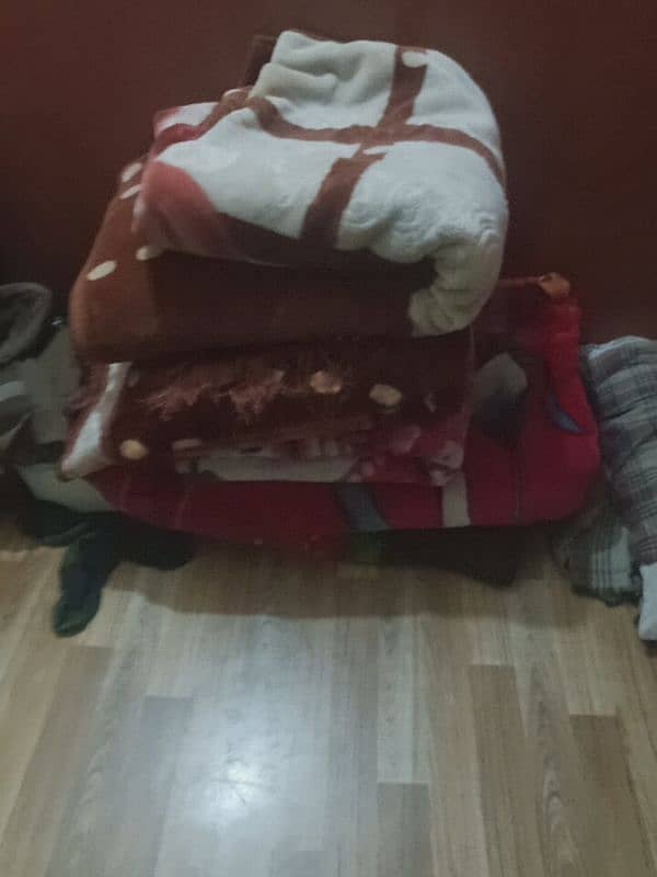 four double bed blanket for sale 2