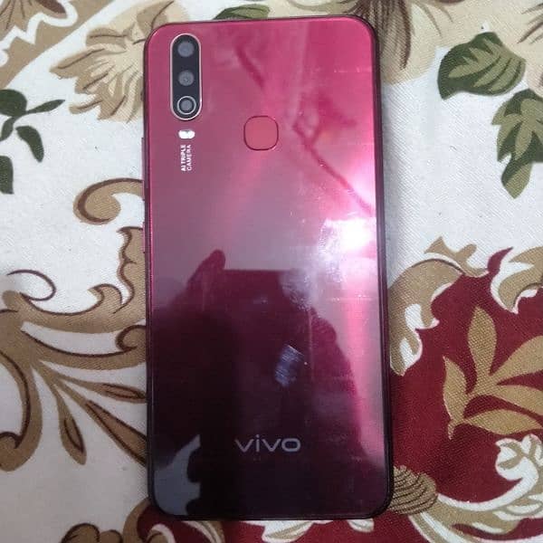 vivo Y17 3