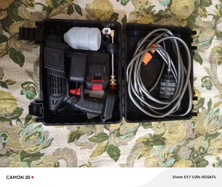 car washer with 48 volt lethium bettery 4