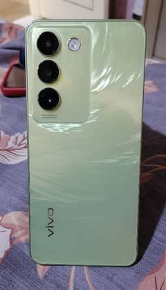 vivo y100