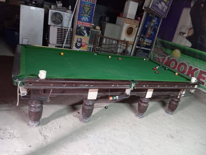 Snooker Table 0